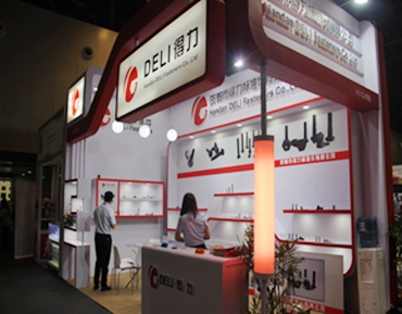 邯鄲市得力標準件有限公司2017.6.20-22上海國際緊固件專業(yè)展會參會現(xiàn)場